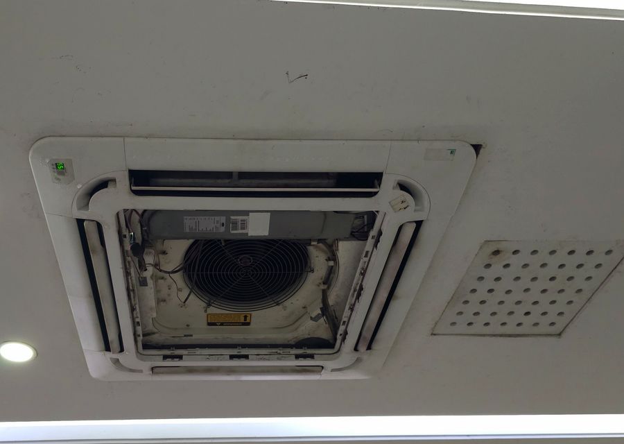 Super Service and Duct Cleaning air duct cleaning work in Melrose MA