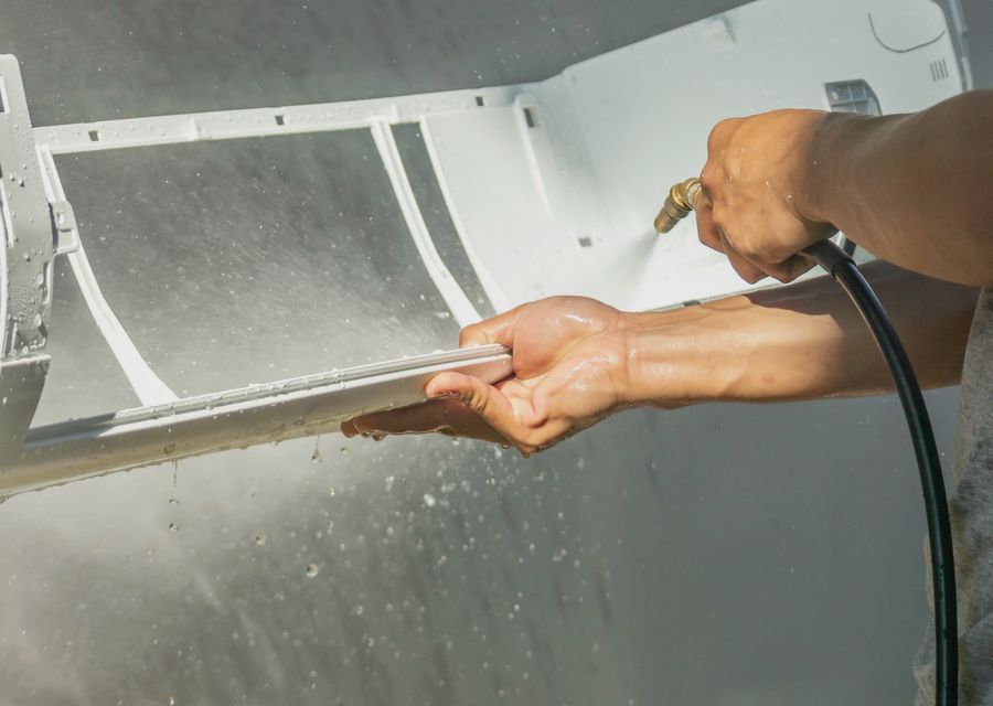 Bizzy Air air duct cleaning work in Karnes City TX