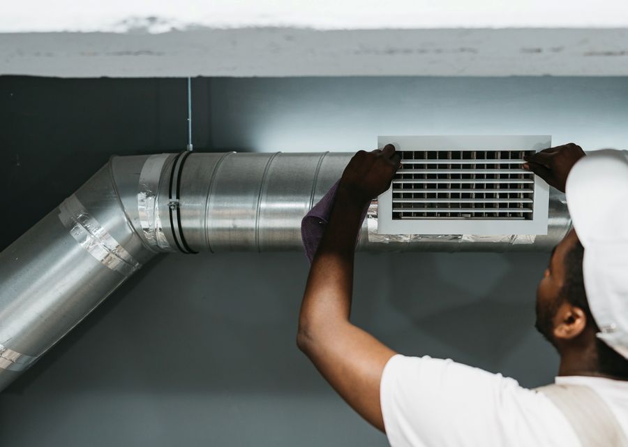 Clever Air Duct Cleaning air duct cleaning work in Marengo IA
