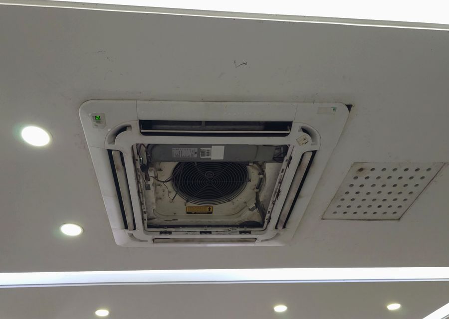 Quick Cool Air air duct cleaning work in Holbrook MA