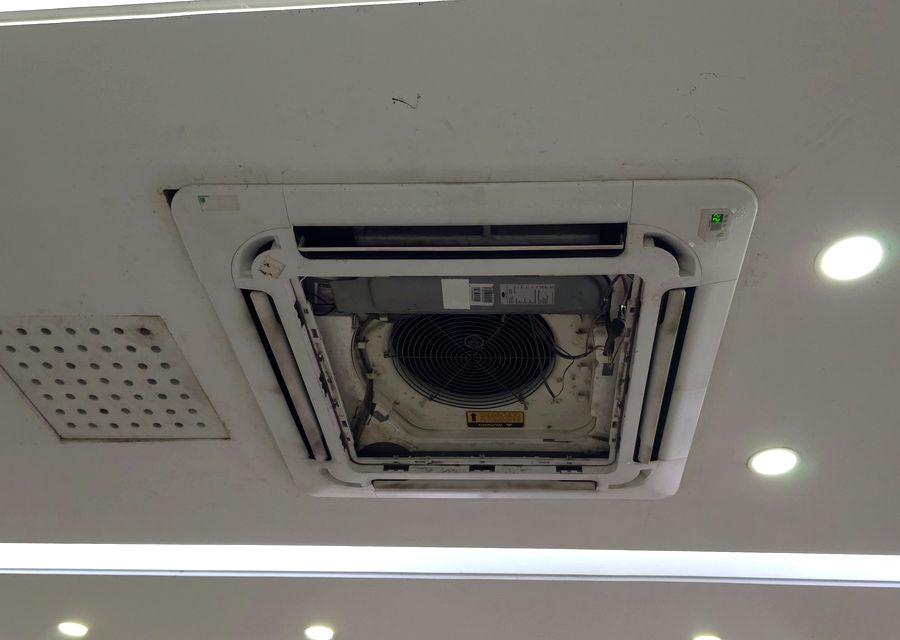 Cherokee Air Duct Cleaning air duct cleaning work in Peabody MA
