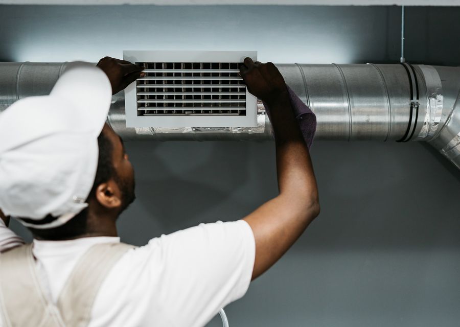 Metz Air Control air duct cleaning work in Mills River NC