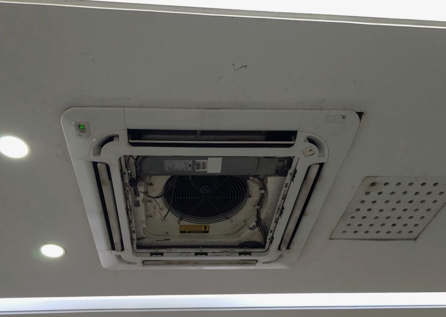 Cherokee Air Duct Cleaning air duct cleaning work in Peabody MA