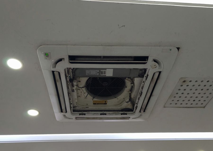 HB Air Duct Service air duct cleaning work in Reading MA