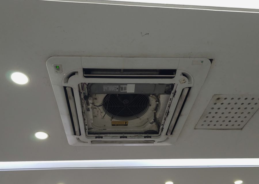 Ductz air duct cleaning work in Topsfield MA