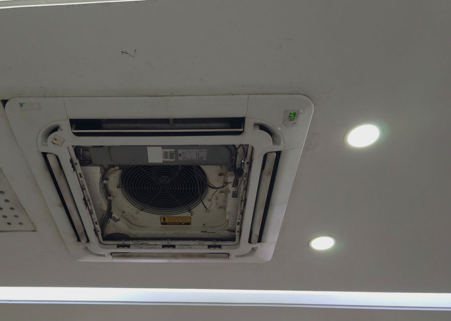 Andrew's Air Duct Cleaning air duct cleaning work in East Windsor CT