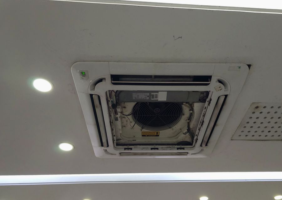 Moon Bright Cleaning Services & More air duct cleaning work in McQueeney TX